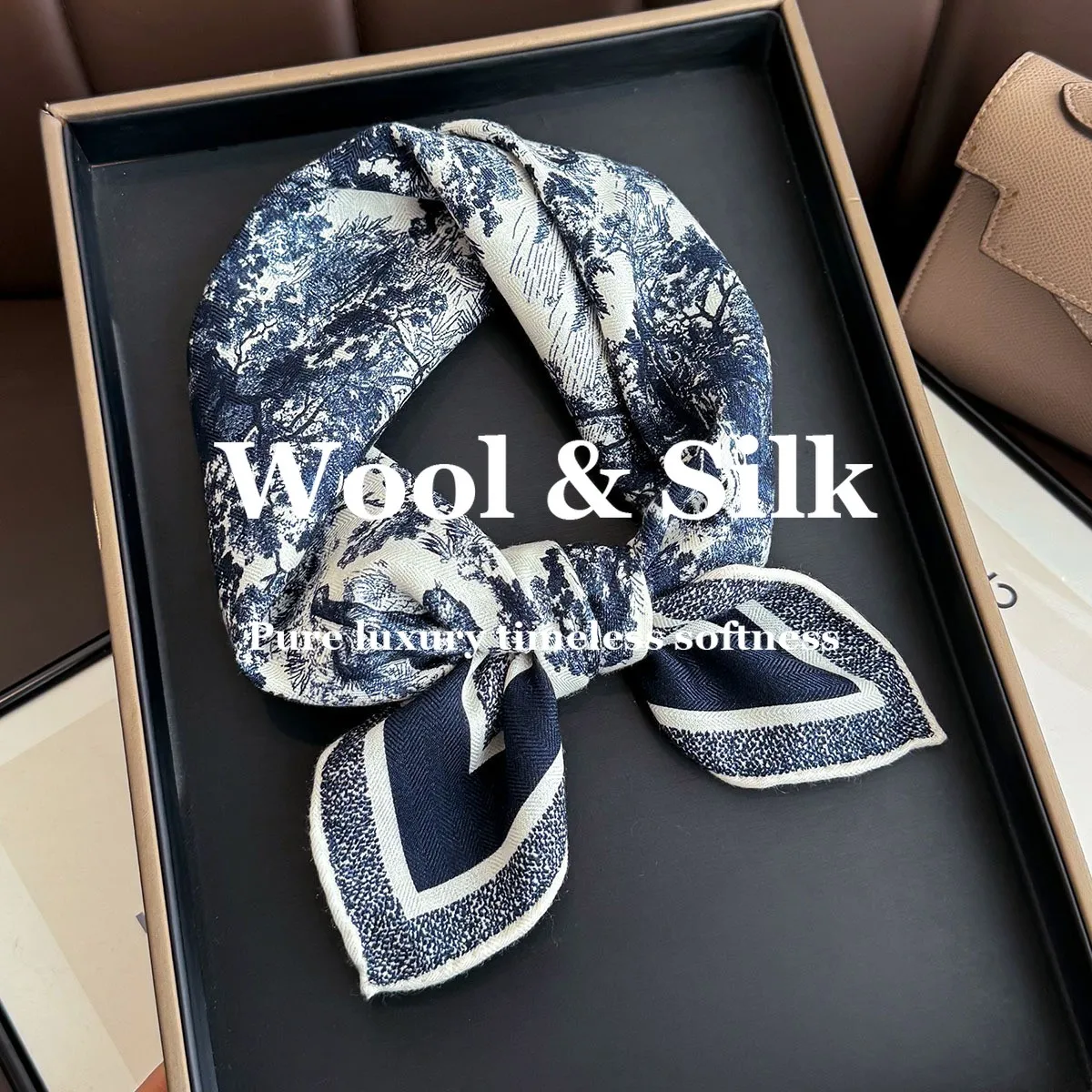 

82% Wool 18% Real Silk Scarf High Quality 62cm Square Scarves Hairband Pashmina Headkerchief Poncho Neckerchief Foulard Bandana