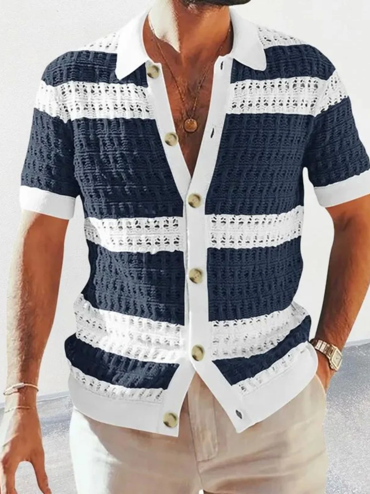 

Color Blo Hollow Collar ort Sve irt Men's Faion Autumn Thiened Floing Polyester Fiber Colion Color Design