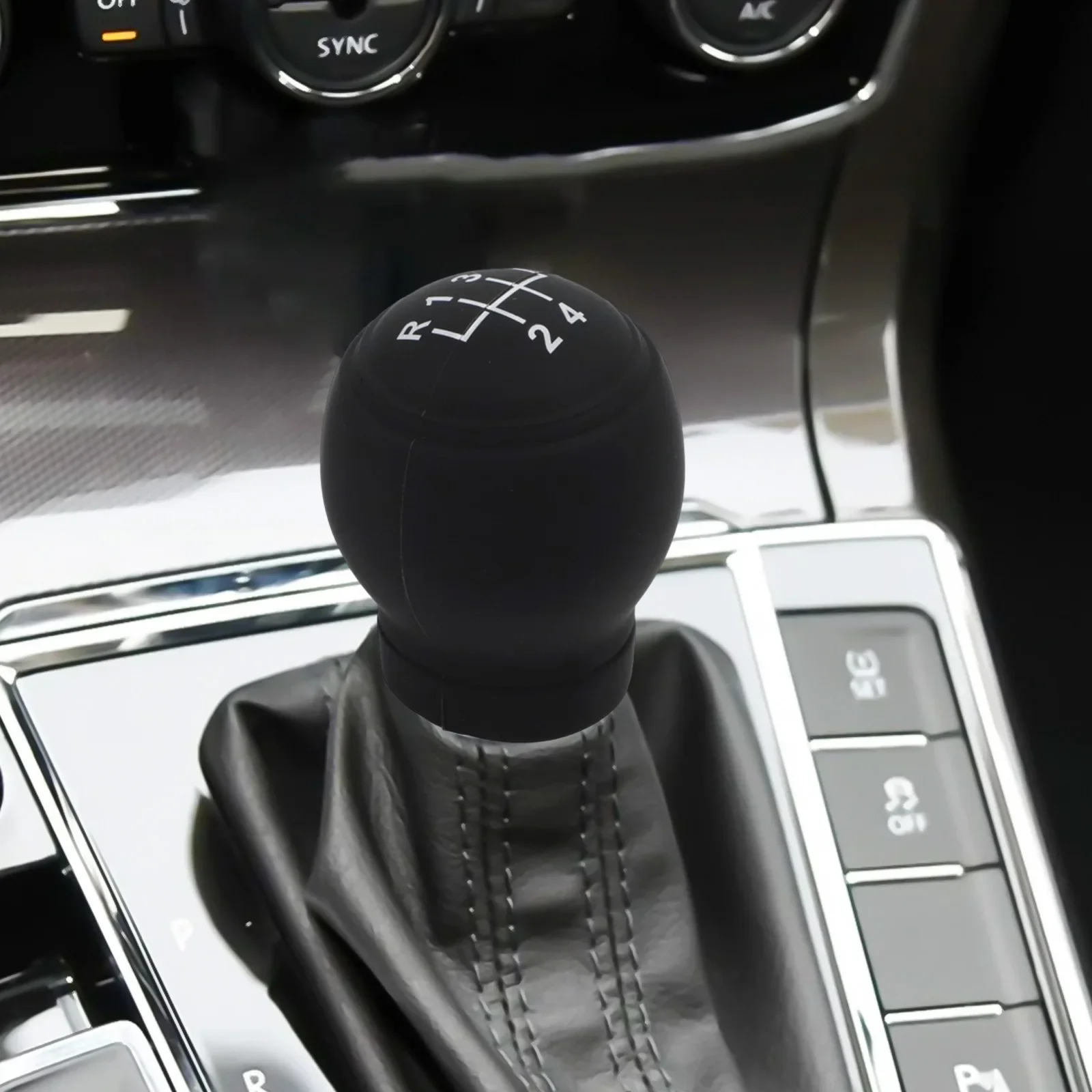 

Car Gear Cover 11*11*5CM Silicone Gear Cover Interior Upgrade Protection Against Wear Car Upgrade For Manual Transmission