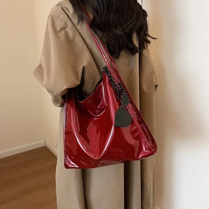 Trendy Red Patent Leather Large Capacity Tote Bag Classic Texture Shoulder Underarm Bag Lady 2024 Fall Winter New Commuter Pack