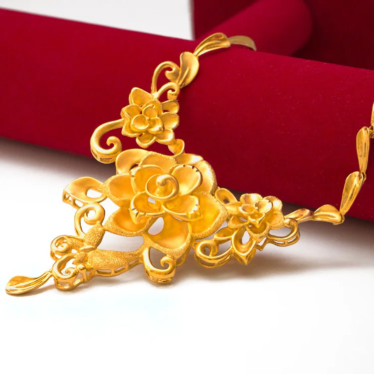 9999 Gold Flower Necklace - Bold and Elegant High-End Wedding Necklace for the Bride
