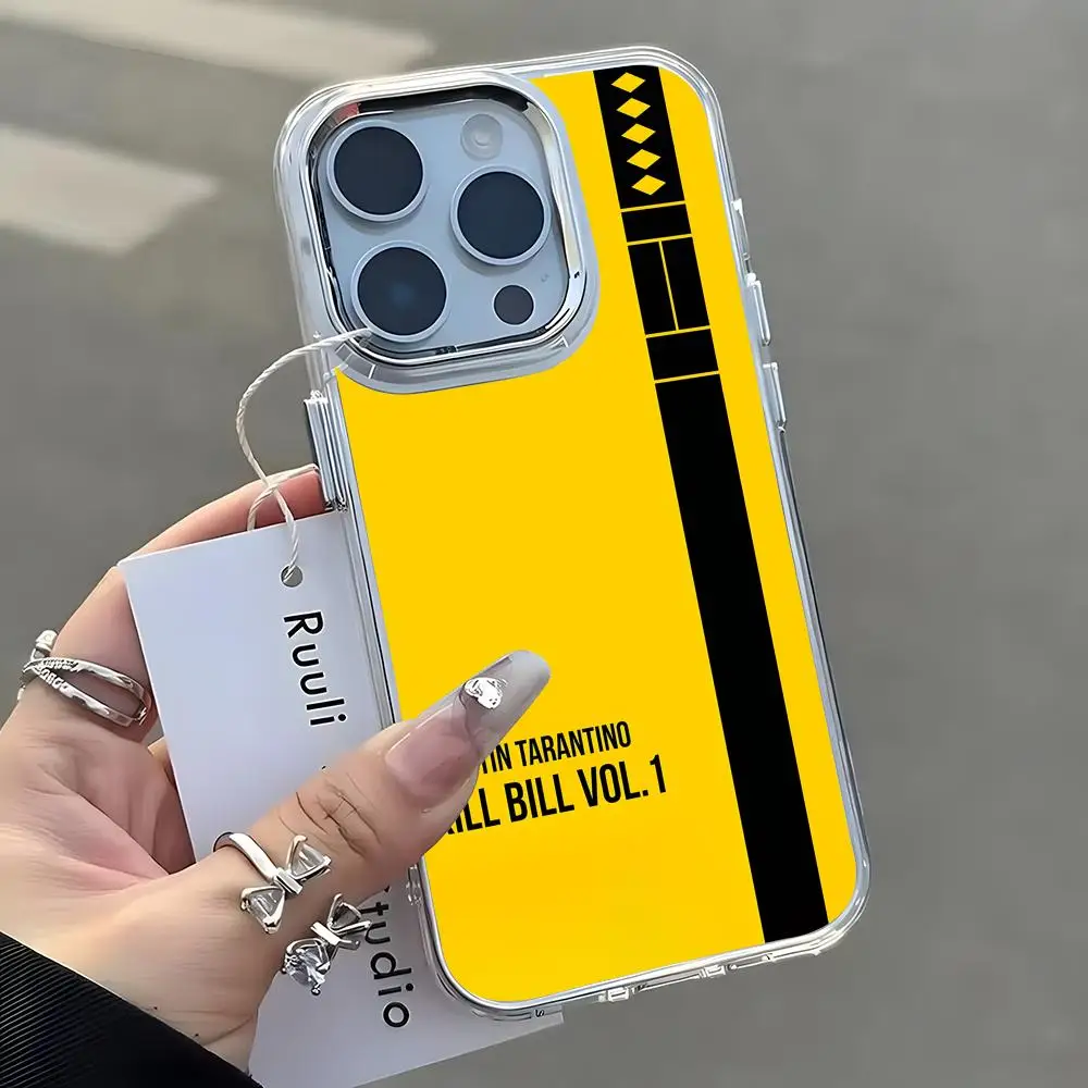 Coque de téléphone transparente K-Kill Bill (film classique) avec anneau de caméra et bouton chromé pour iPhone 17 16 15 14 13 12 11 Pro Max Plus