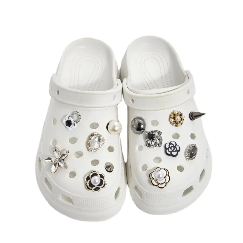 سحر الأحذية حجر الراين خمر ، قباقيب ، الفاخرة ، أنيقة ، مصمم ، جوهرة لامعة ، اللؤلؤ ، الجودة ، الموضة