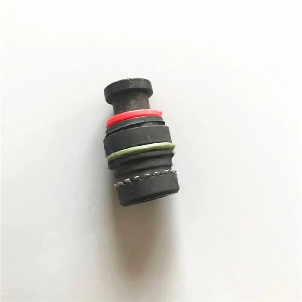 1PC One Way Valve for Roewe 750 MG MG7