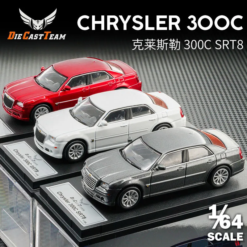 

Модель DCT 1:64 Chrysler 300C SRT8 из литого сплава, детализированная статическая копия для коллекционеров и демонстрации