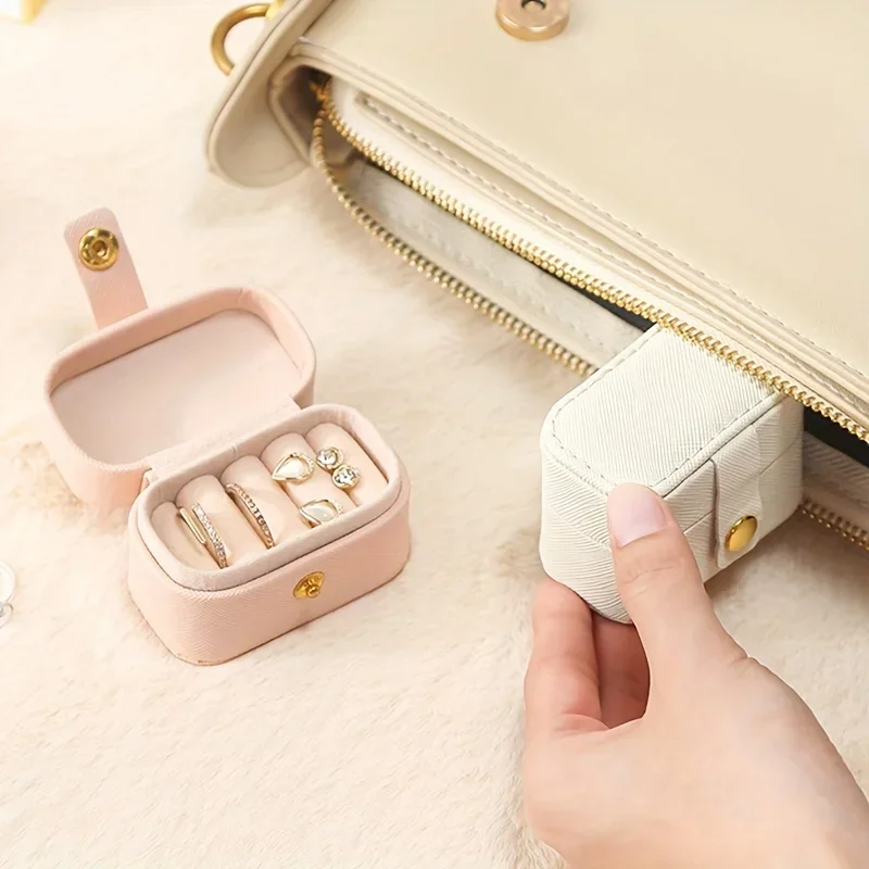 Travel Jewelry Box Small Jewelry Ring Earring Case Ring Holder Mini Travel Jewelry Case Portable Ring Storage Case For Travel