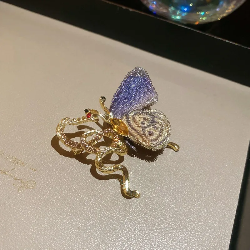 مينار الخيال لامعة الراين محبوك الجوف خارج أجنحة الفراشة دبابيس للنساء الذهب تصفيح المعادن كل يوم الملحقات #2