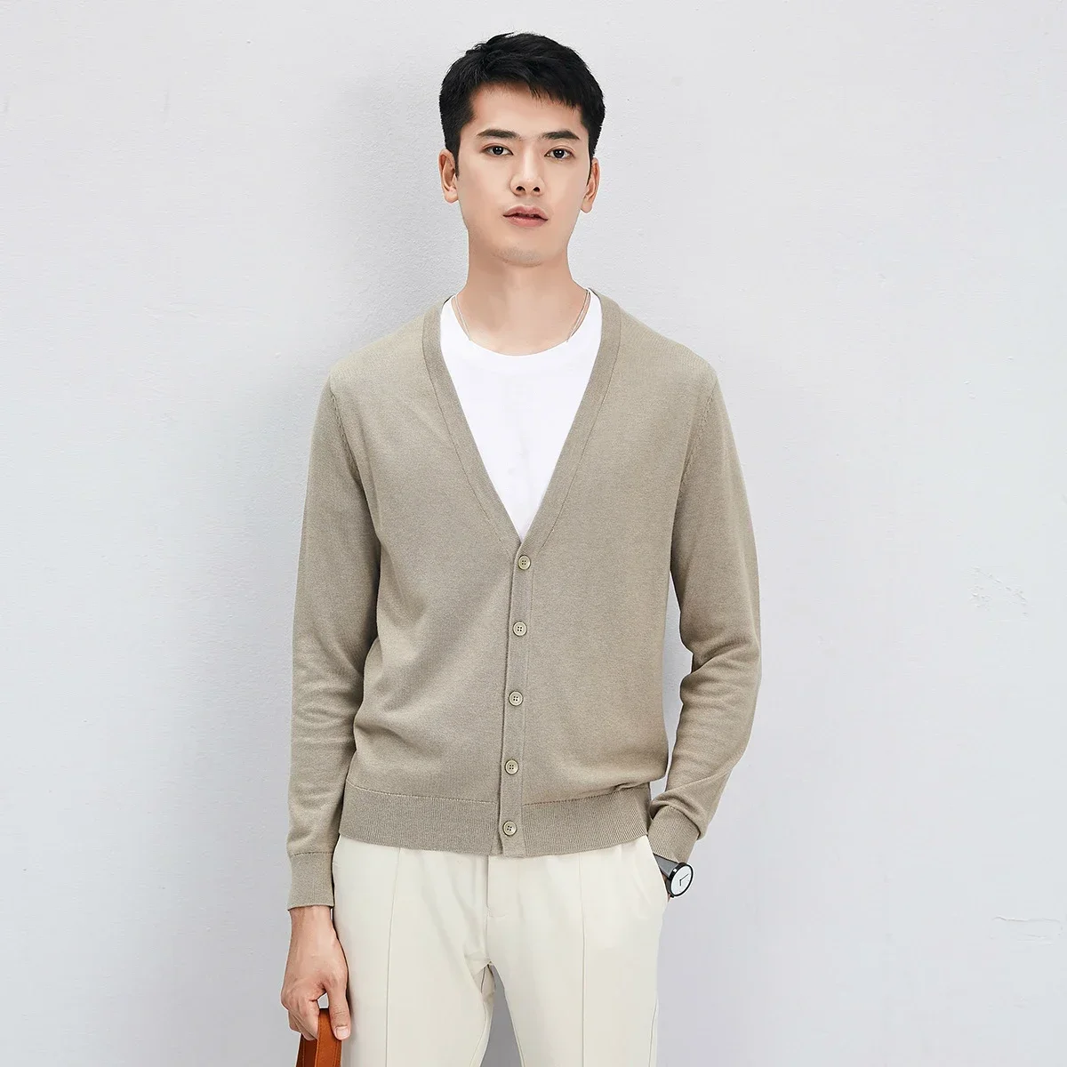 

Men V-neck Top Knitted Cardigan Autumn Fashion Slim Fit Khaki Sweater Male Long Sleeve Oversized Button Sweaters Casual Knitwear