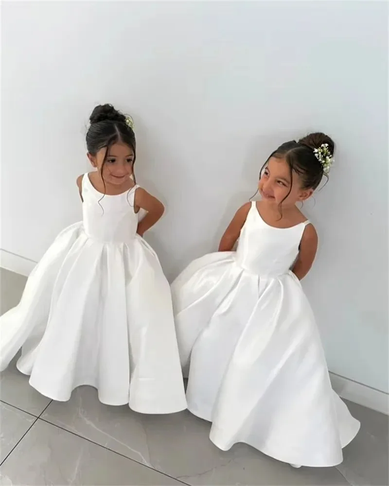 Quality Lovely White Satin Fluffy With Big Bow Flower Girl Dress For Wedding Birthday Party First Communion Evening Ball Gowns image 3