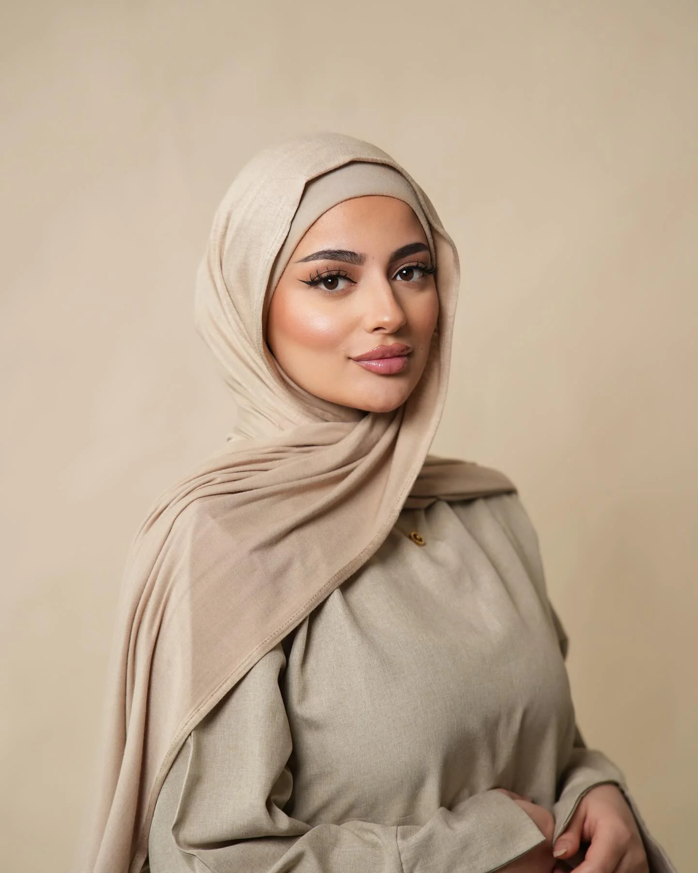 2 pcs/set Instant Hijab Premium Solid Plain Jersey Hijab Shawl with Same Colors Undercaps Women Soft Cotton Jersey Tube Caps