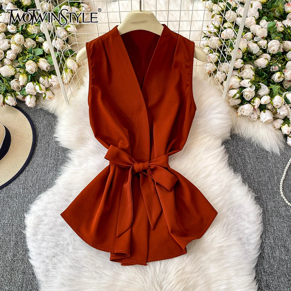 

TWOTWINSTYLE Slimming Solid Elegant Vests For Women V Neck Sleeveless Spliced Lace Up Temperament Vests Female Style KDR543923