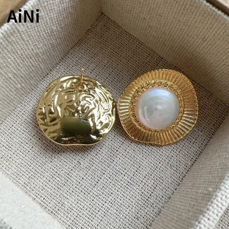 Trendy Jewelry  Texture Metal Simulated Pearl Stud Earrings For Female Girl Gift Dropshipping Fine Accessories