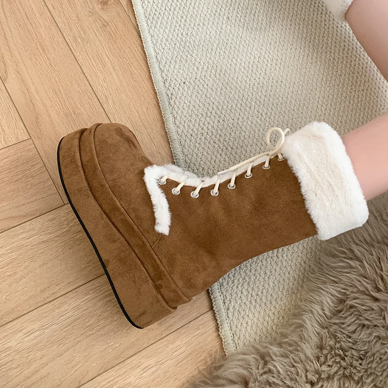 Botas de nieve con plataforma alta para Mujer, zapatos planos cálidos de piel, Zapatillas de algodón de gamuza, zapatos de felpa con cordones Kawaii para invierno, 2024