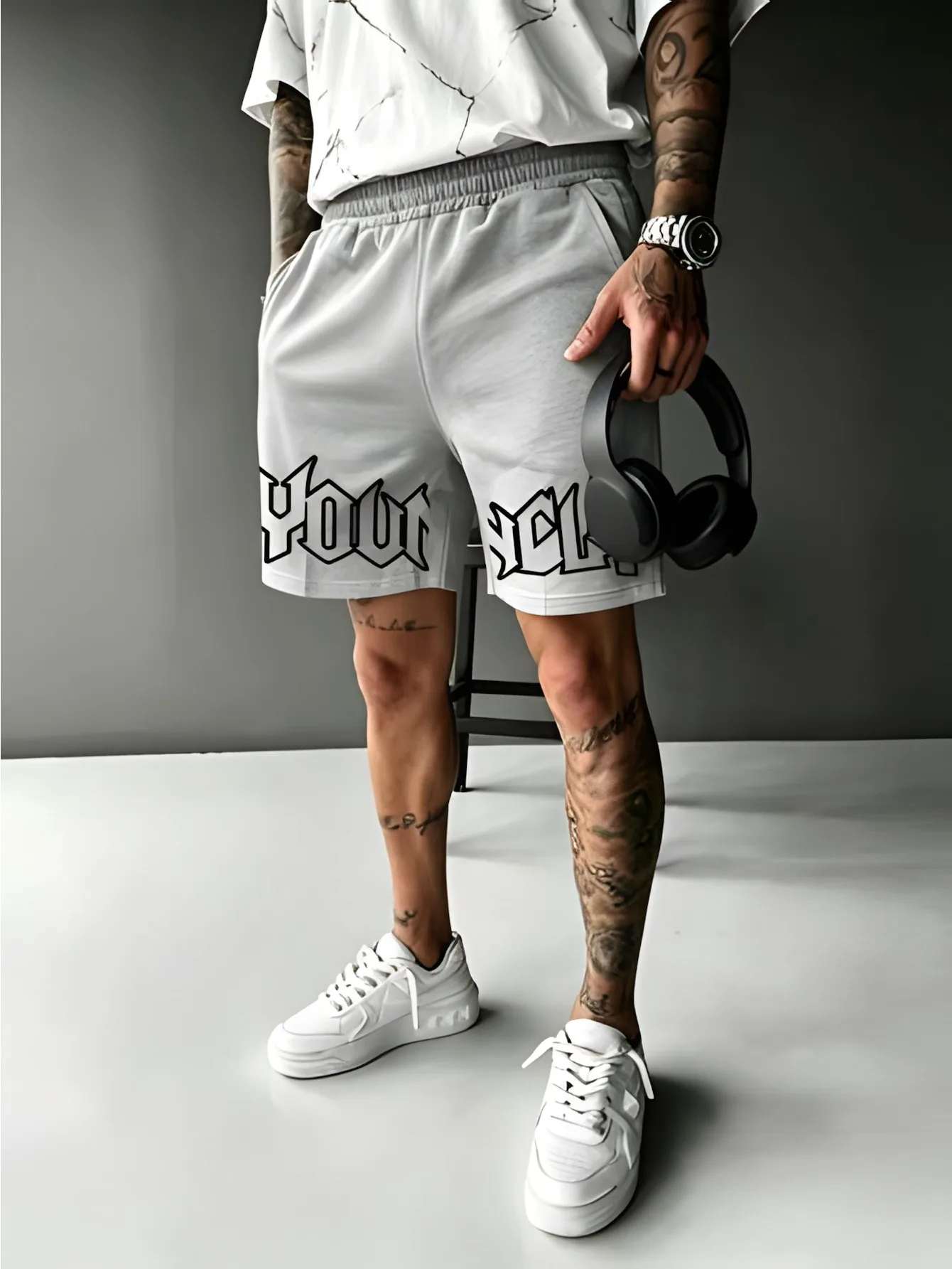 High-Street Style Men's Shorts: American Retro Print, Loose-Fit, Casual, Streetwear, Versatile, Athletic Pants