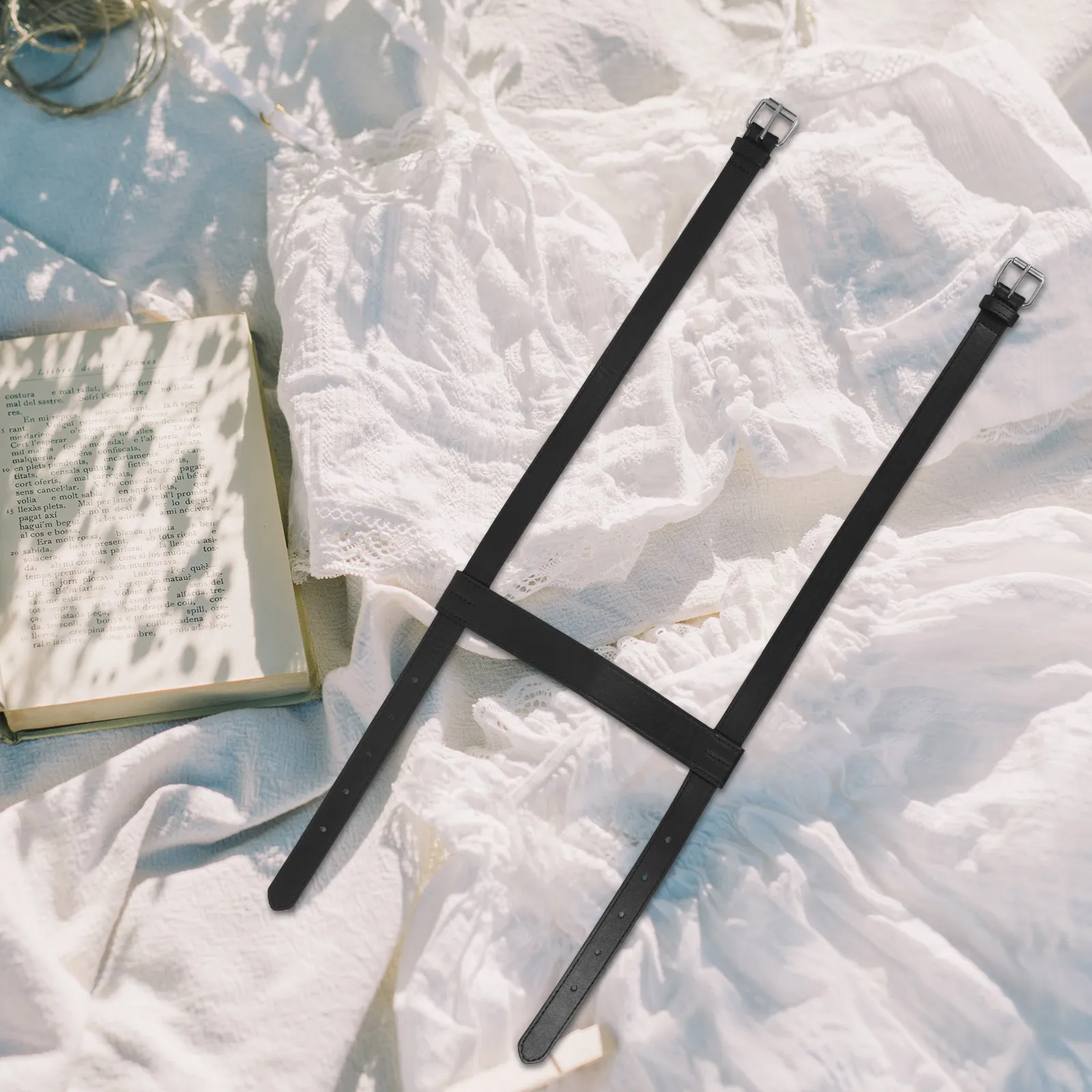 

PU Outdoor Blanket Carry Strap Multipurpose Picnic Mat Camping Travel Rug Bedroll Strap Blanket Carrying Belt