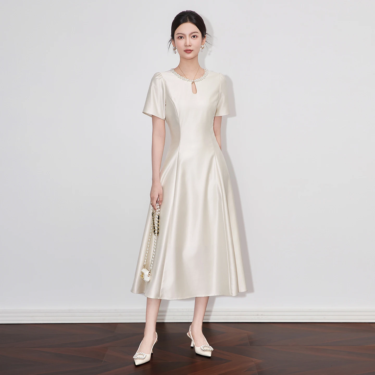 

New 2025 Light Luxury Beaded Dress Slim Fit Long Maxi Formal Evening Banquet Women's Chic