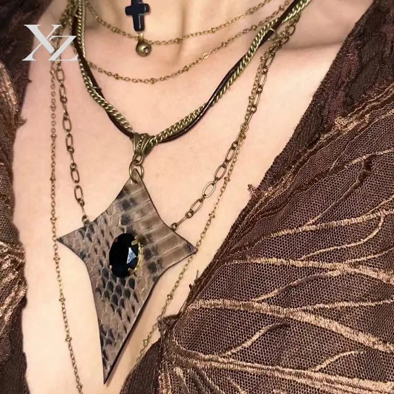 Premium Handmade Gothic Snake Skin Layered Necklace – Original Wasteland Era Style with Flowing Smoke Design