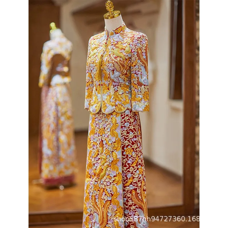Heavy Industry Gua Huang Long Feng a new style of Chinese wedding dress and toasting attire
