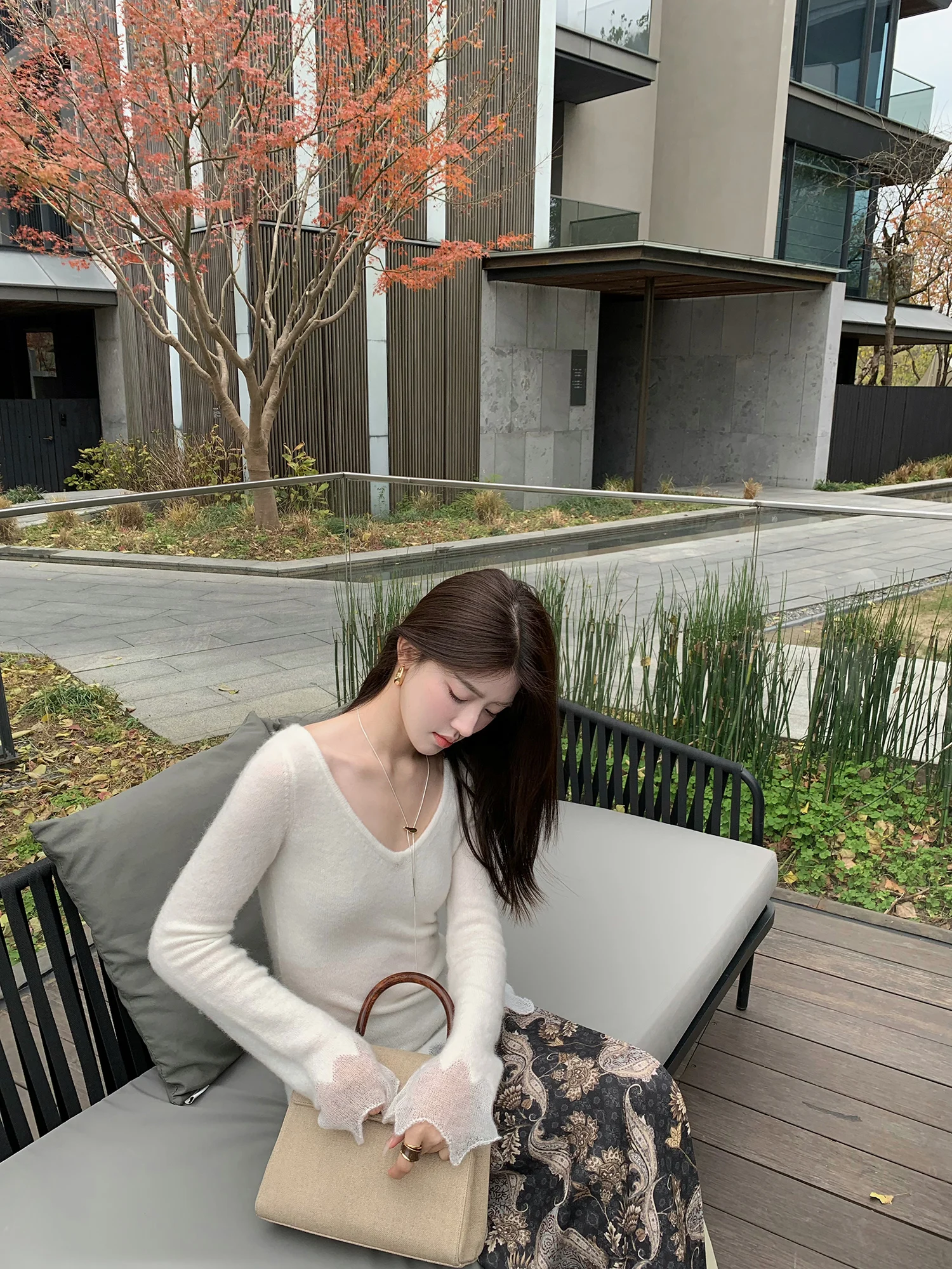 

Женский свитер из мягкой шерстяной смеси с уникальным волнообразным дизайном, дышащий, удобный, повседневный.