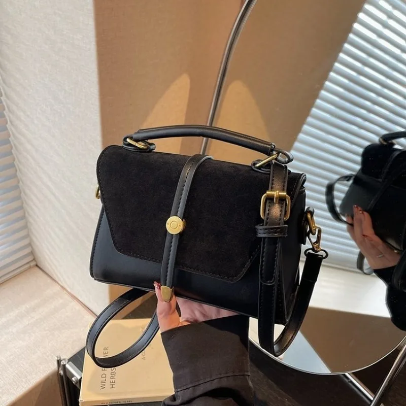 

Designer Best Seller Diaper Bag Women Luxury Large Capacity Tote Elegant Leather Crossbody Handbag Stylish And Functional