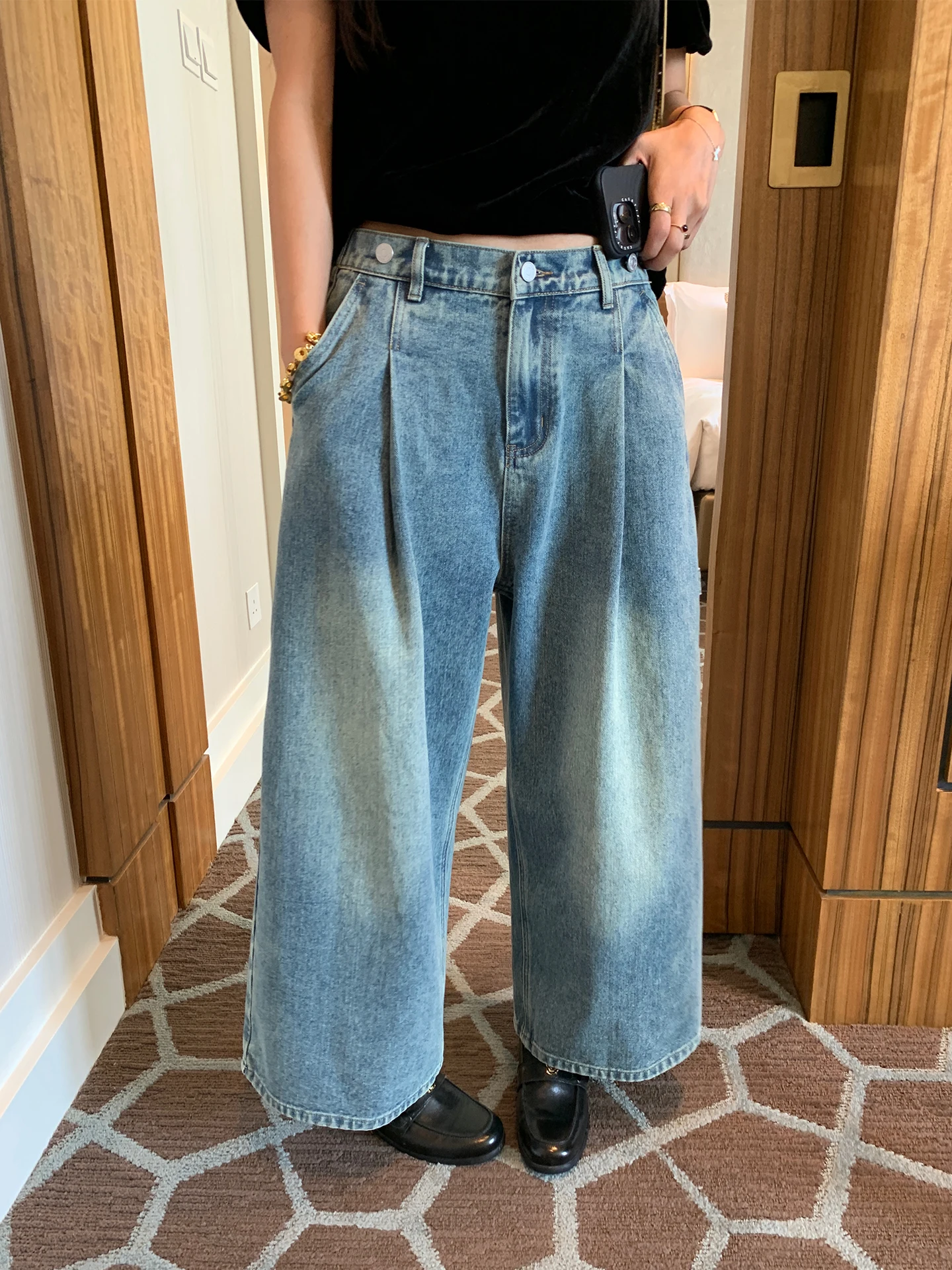 

Women's Wide Leg Jeans 2025 New Style Casual High Waist Cotton Denim Overalls Design Sensation Loose Fit Casual Wear