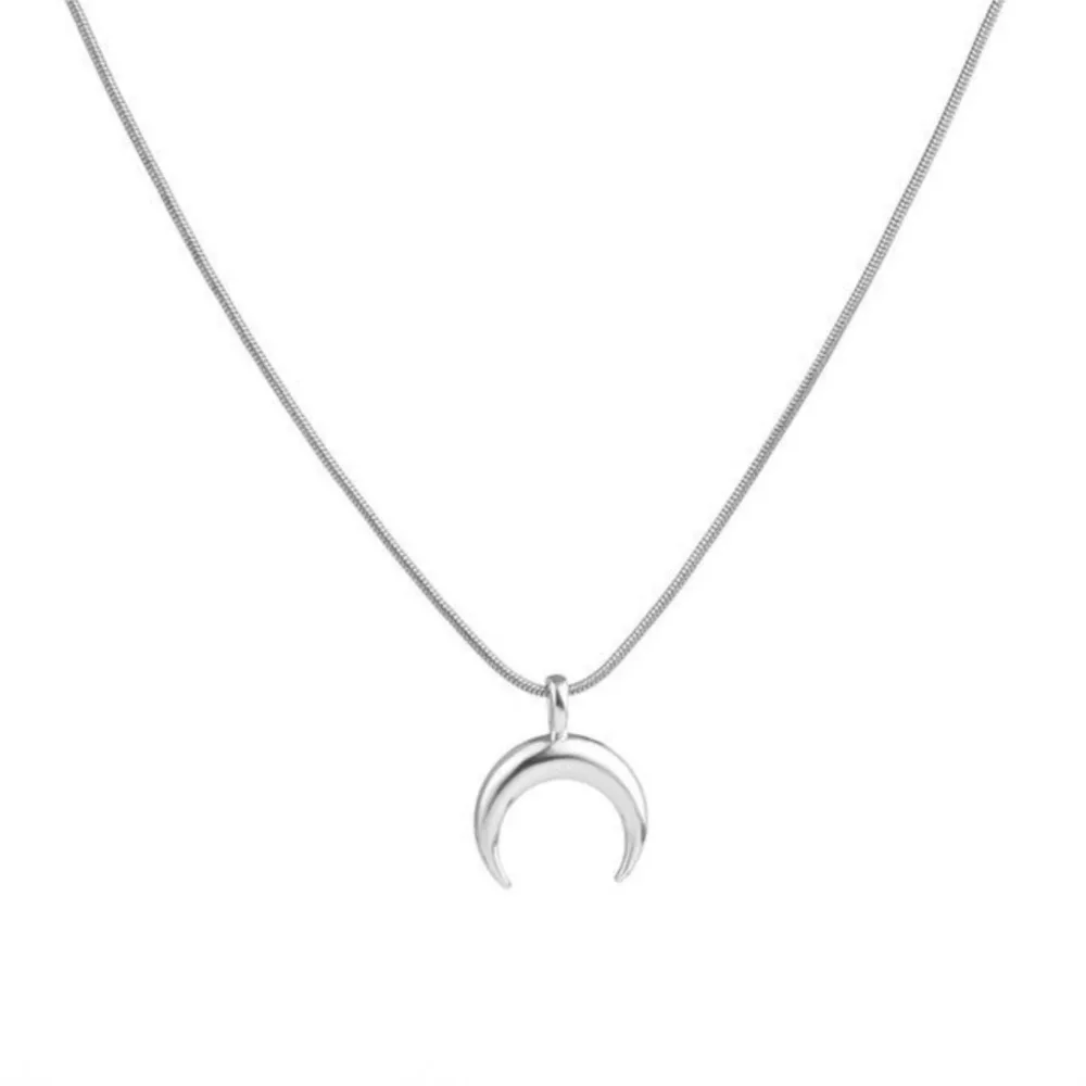 Gold Plated Moon Crescent Half Circle Charm Necklace Crescent Moon Bull Horn Bone Pendant Necklace for Women and Girls