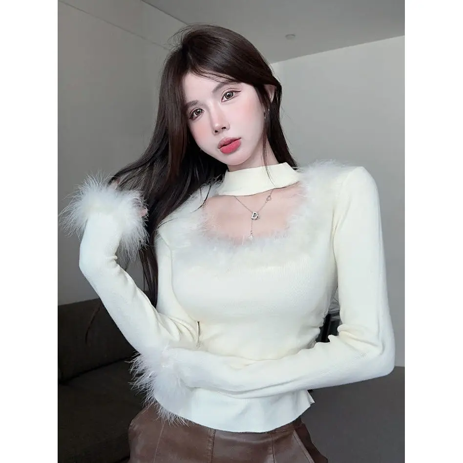 Autumn Winter Women's Long Sleeve Fluffy Base Shirt round Neck Short Style Fleece Lined Commute Style Slim Fit Classic Pattern