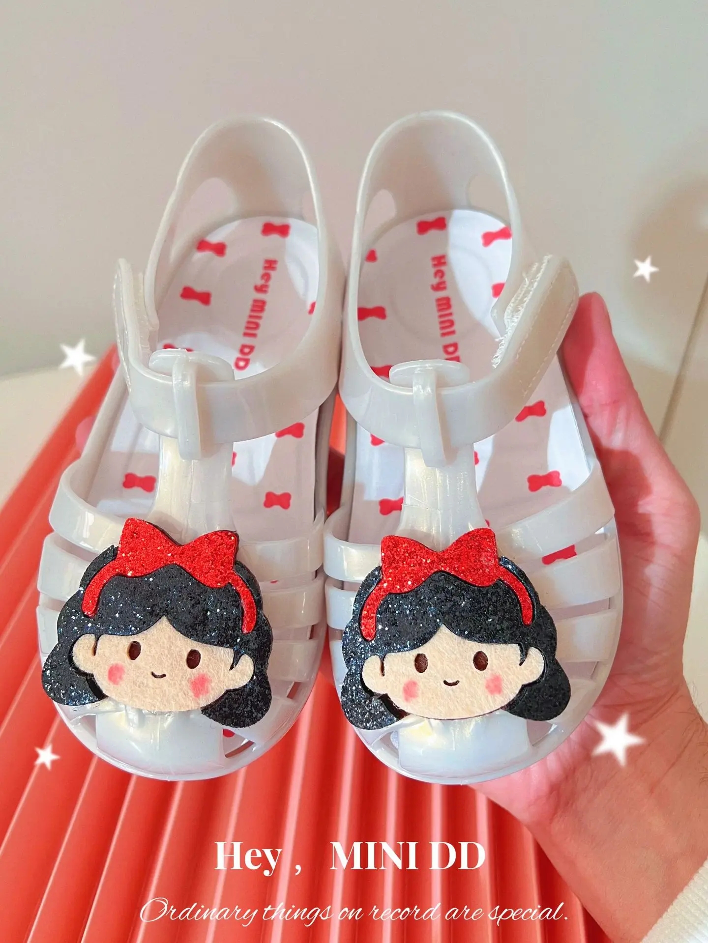 

Summer New Kids Girls' Sandals Cartoon Black Hair Blonde Princess Jelly Shoes Anti-slip Beach Shoes Casual Children's Sandals