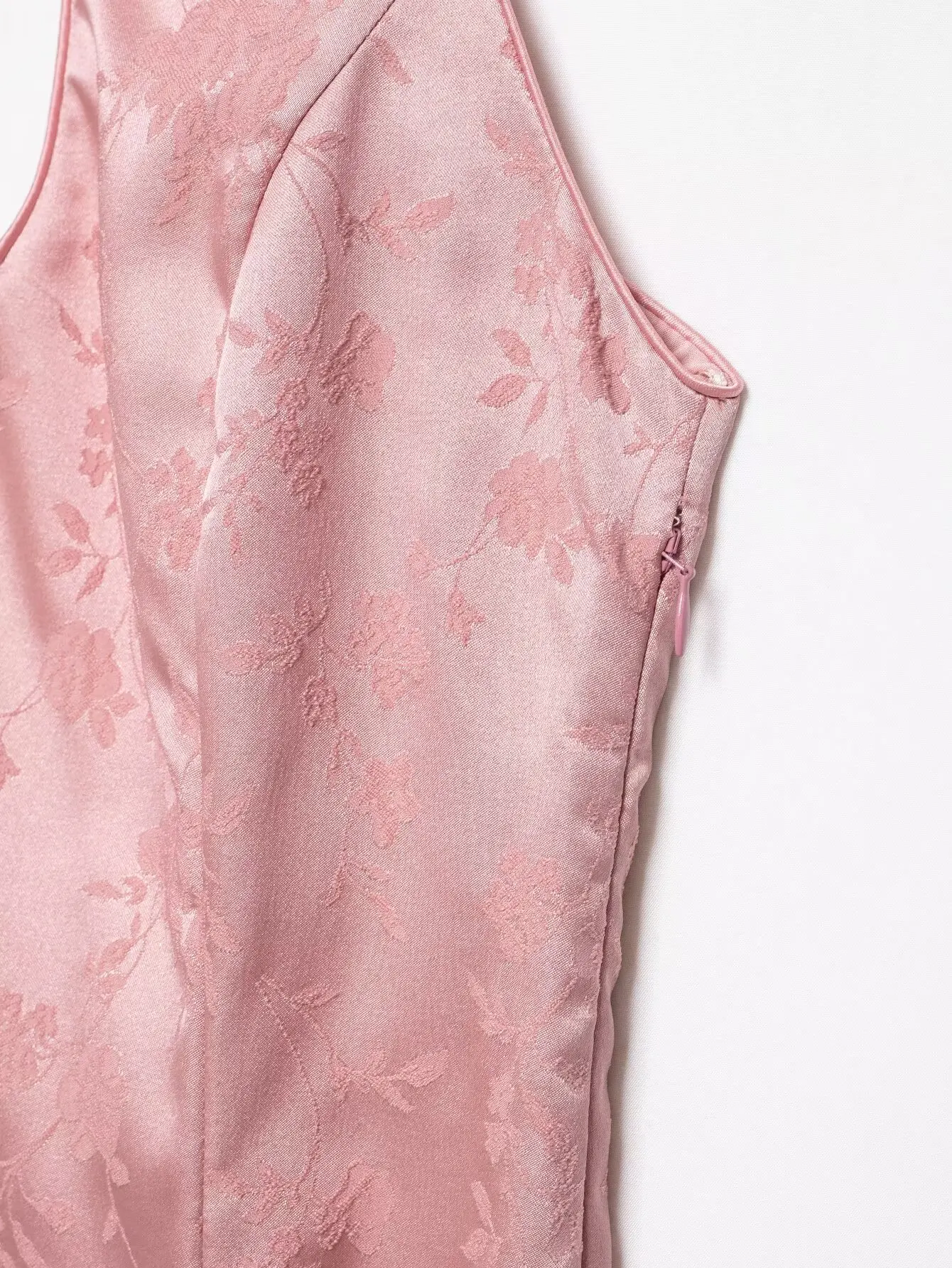 TFMLN Neues Elegantes Langes Kleid für Damen, Neckholder, Schlüsselloch-Ausschnitt, Ärmellos, Hoher Schlitz, Modisches Midi-Bodycon-Kleid für Damen – Detail 7
