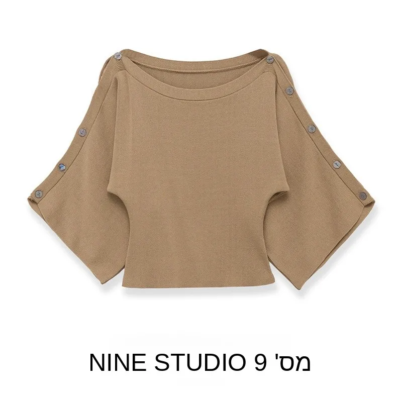 

NINE ZAR Women's Knitted Top with Layered Sleeves Short Wide Sleeve One-Shoulder European Style Loose Fit Five-Quarter Length