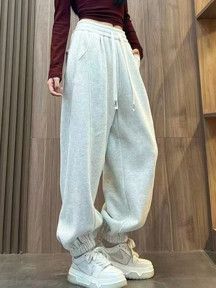 2026 Spring Summer Trendy European Loose Bundled Foot Sweatpants Women Solid Color Elastic Waist Casual Pants