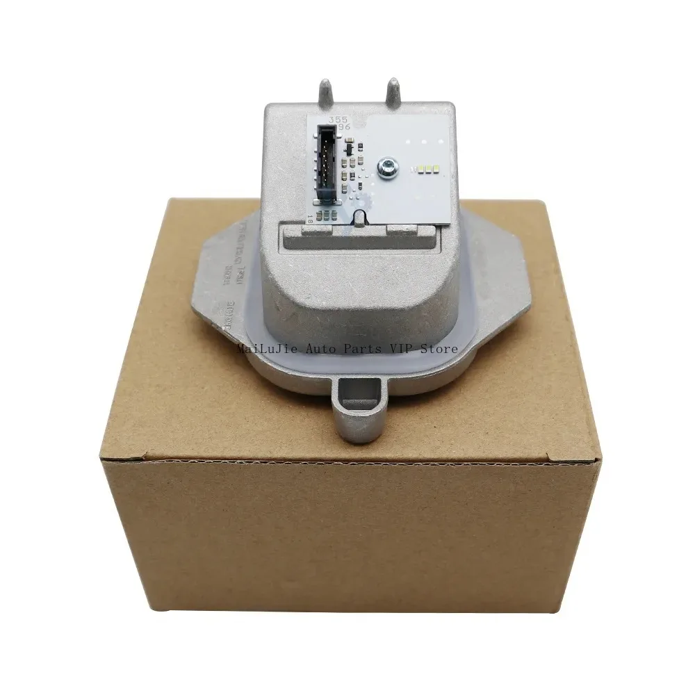 ใช้ได้กับไฟเดย์ไลท์ ไฟหน้า โมดูลควบคุม LED ของรถยนต์ออดี้ Q3 ปี 2016-2018 พร้อมไฟวงแหวน OEM 8U0941475B 8U0941476B