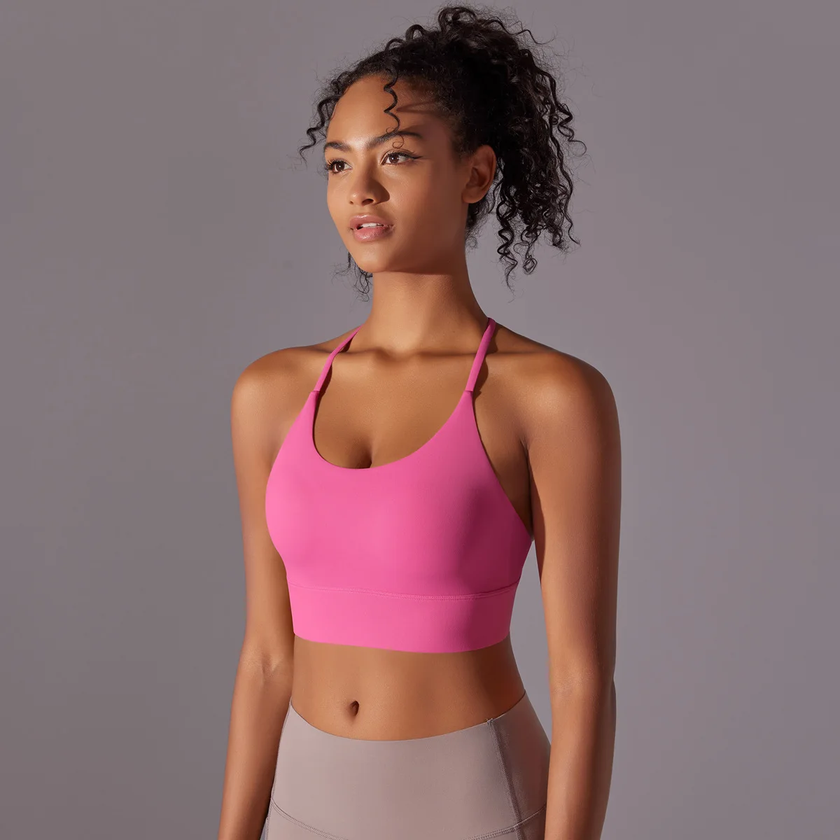 

Halter Neck Strap Yoga Bra Women Sexy Open Back Padded Sports Top Gathering Shockproof Gym Crop Top Fitness Push Up Sports Bra