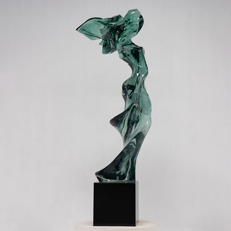 Luxury Resin Sculpture Living Room Accessory Ornaments Clear Resin Abstract Art
