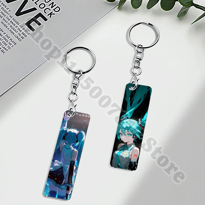 Cartoon Kreativer Legierungs-Schlüsselanhänger Lässiges Accessoire Hatsune Miku Anime Niedlicher Schlüsselring Rucksack-Taschen-Ornament Schlüsselanhänger Geburtstagsgeschenk