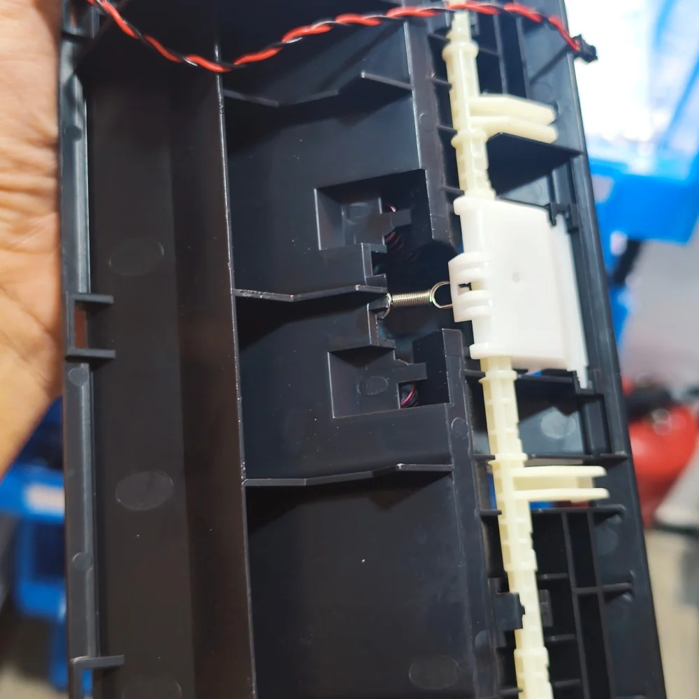 

L8050 PAPER FEEDER ASSEMBLY L8058 PAPER TRAY FEEDER