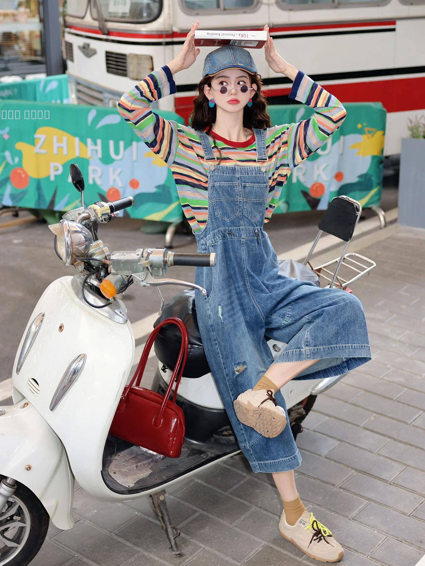 

Женский джинсовый комбинезон Chend с высокой талией, модный повседневный комбинезон для летнего сезона, китайский бренд, широкие штанины, детали с декоративными карманами