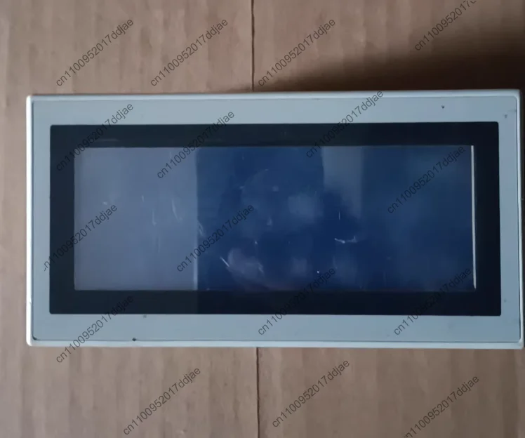 

F930GOT-BWD-C display screen functions perfectly, tested OK