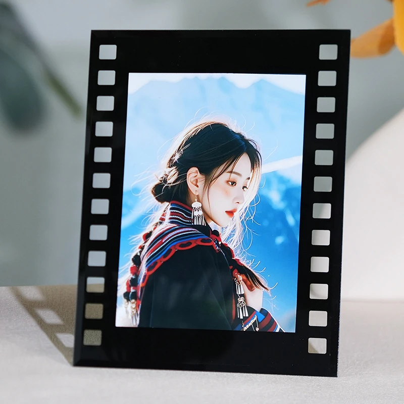 Set da 2 pezzi di cornici per foto Black Filmstrip con supporto - Espositore fotografico classico in bianco e nero per decorazioni da tavolo e da parete
