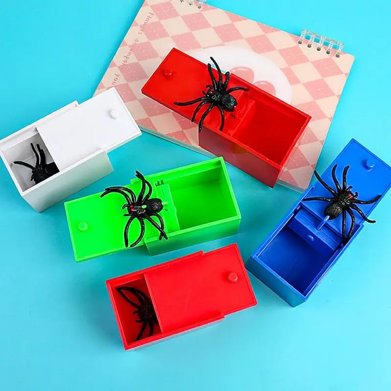 Spider Prank กล่องเฮฮา Spider Scare Gag กล่องชุด 5 ความแปลกใหม่ตลกน่ากลัวกล่อง Prank Spider Creative Tricky Joke เด็กผู้ใหญ่