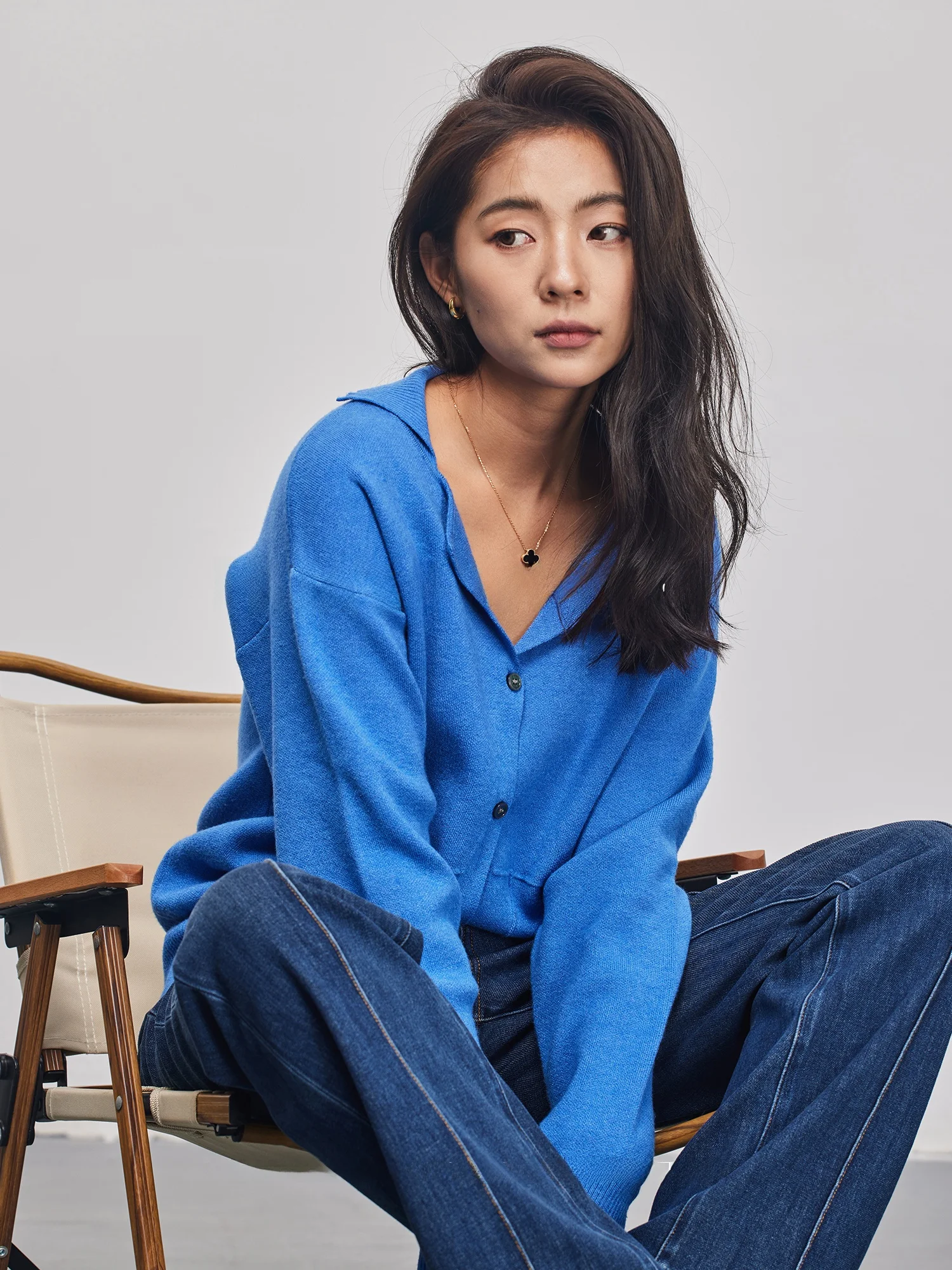 

Женский повседневный вязаный кардиган HuaerDuoer, однотонный, универсальный, свободного кроя, с длинными рукавами, из высококачественной пряжи