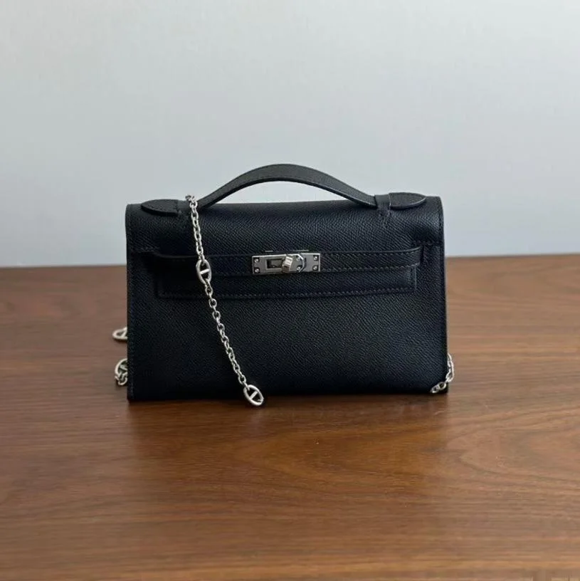 

High-Quali Cowhide Handbag Palm Pattern I Generation oulder Crossbody Bag Briti Sle Small Size Ladies Bag