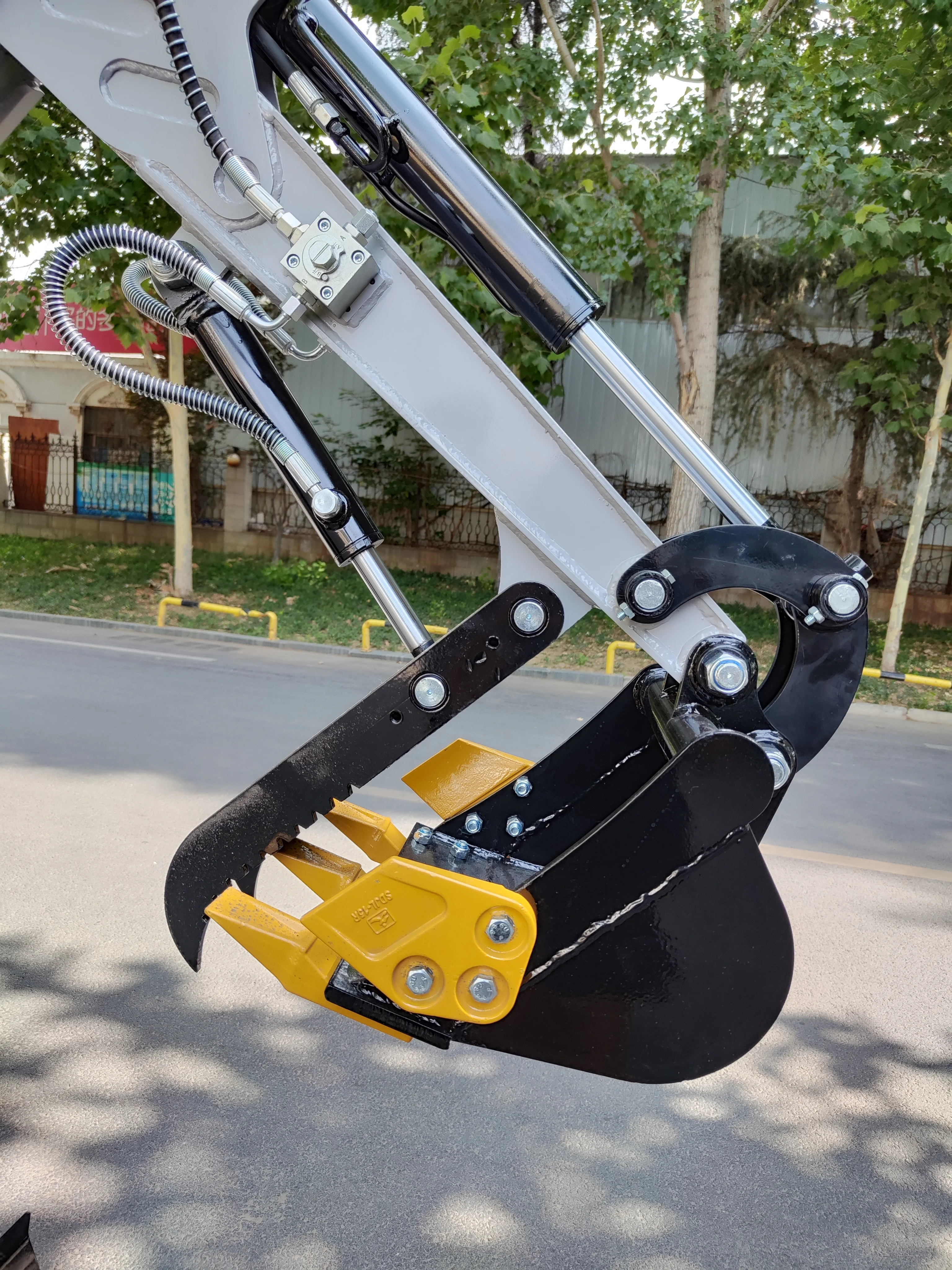 1500 كجم حفارة صغيرة CE اليورو 5 محرك الديزل حفارة مجنزرة الأرض مزرعة استخدام الخنادق حفار صغير 1.5 طن بيع مخصص