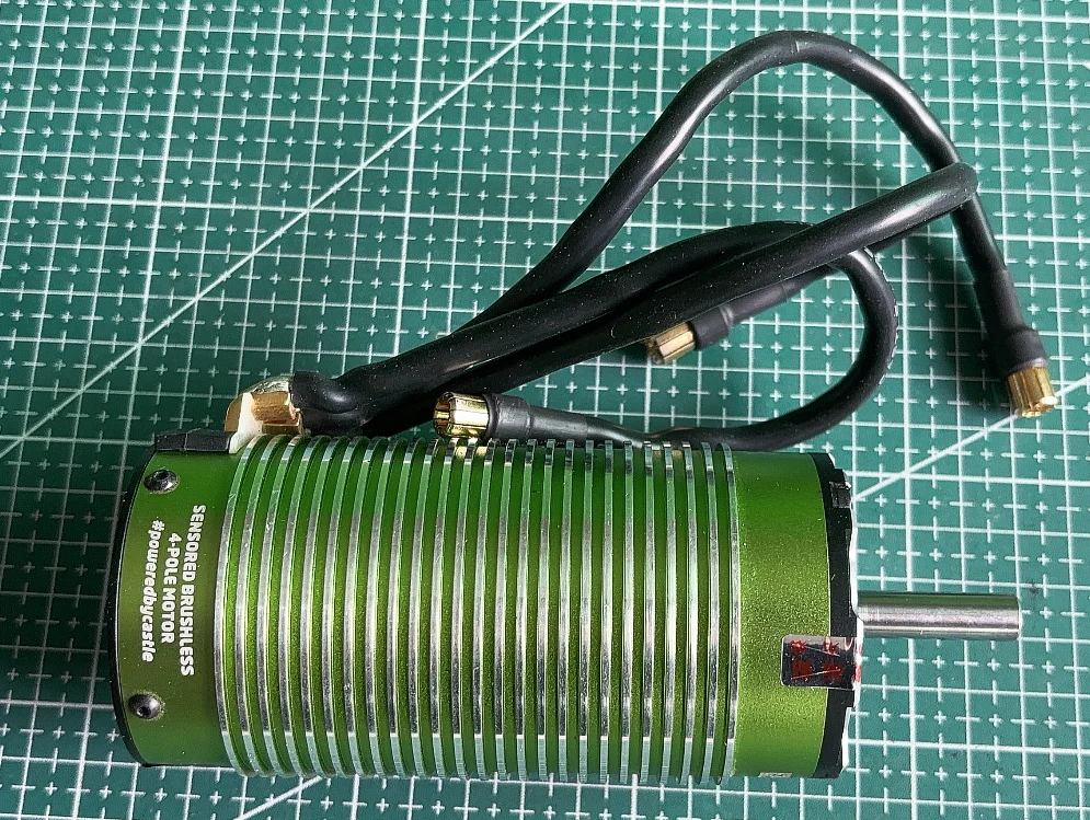 

Бесколлекторный двигатель CASTLE 2028 SENSORED MOTOR-1700K 8s LiPo для моделей автомобилей масштаба 1:8, 1:7