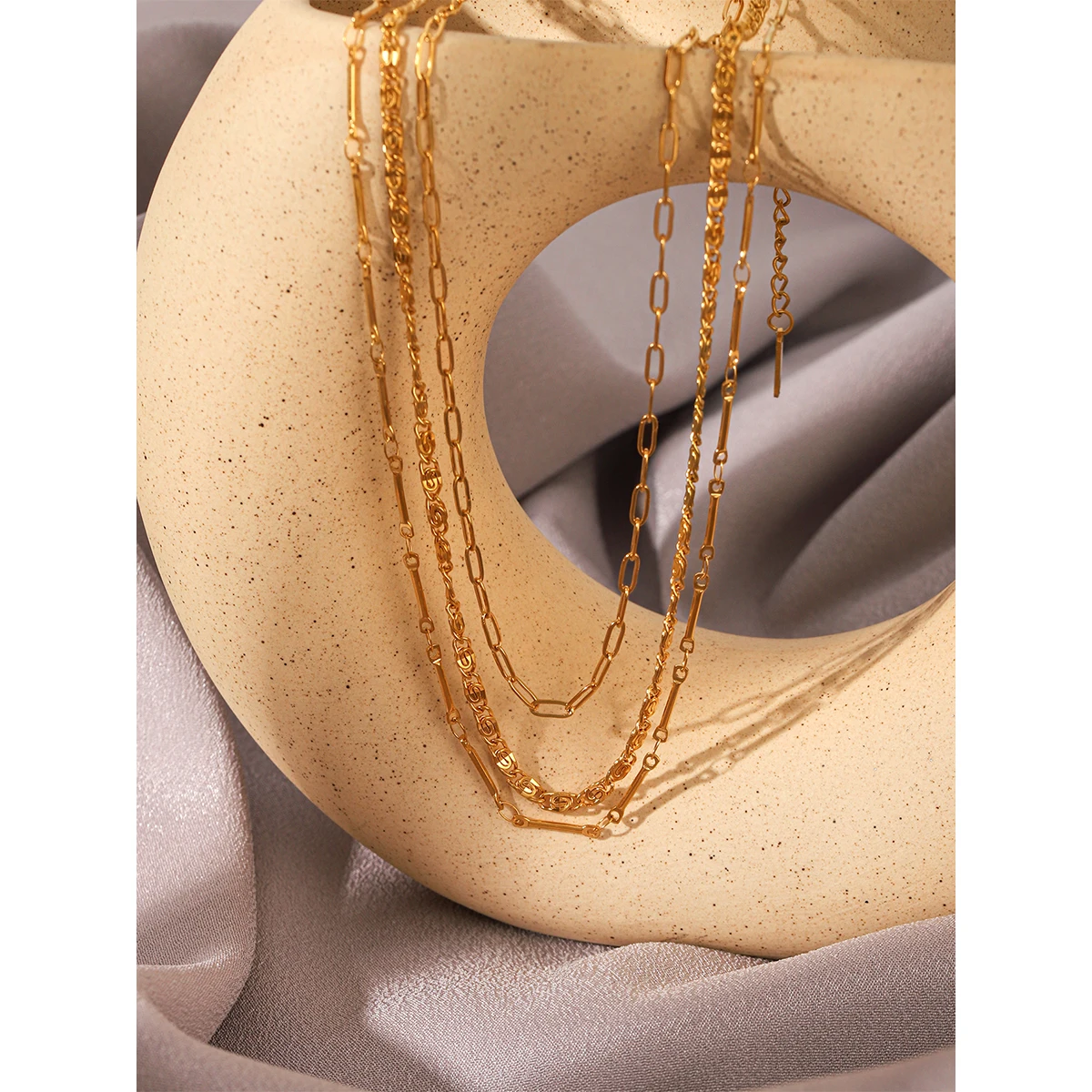 High Quality Charm Stackable Layered Necklace Set Minimalist Gold Plated Stainless Steel Office Date Jewelry Gift For Women