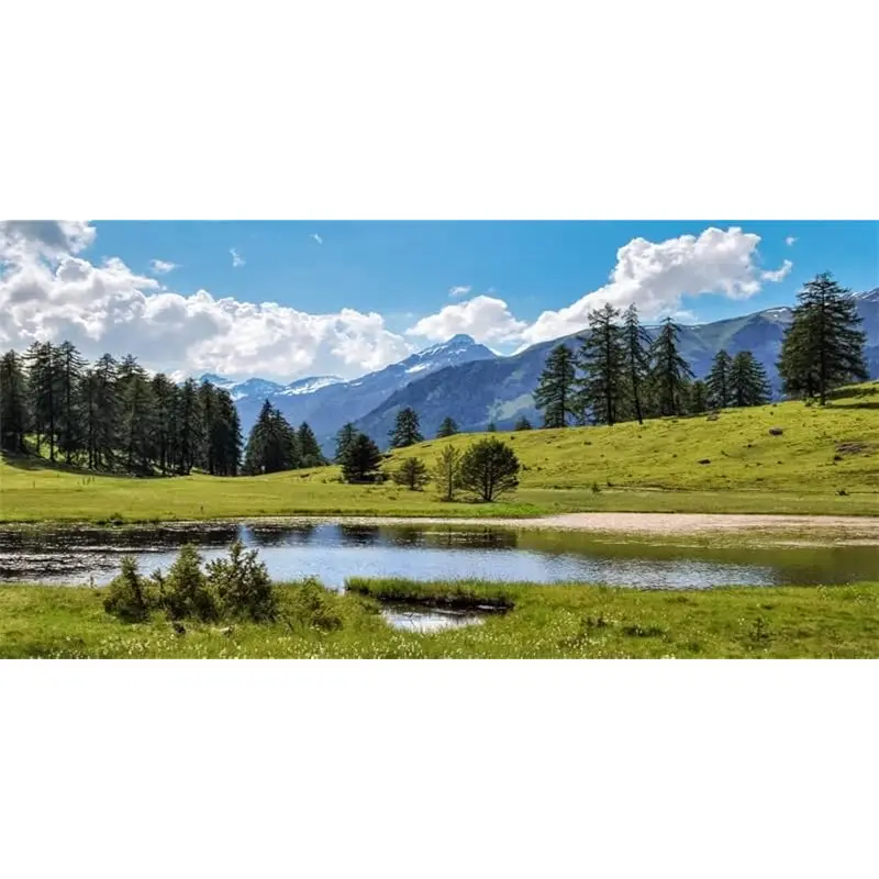 خلفية تصوير المناظر الطبيعية على نطاق واسع - جبال، وجابعات، وأنهار، وسماء زرقاء، وسحب بيضاء،