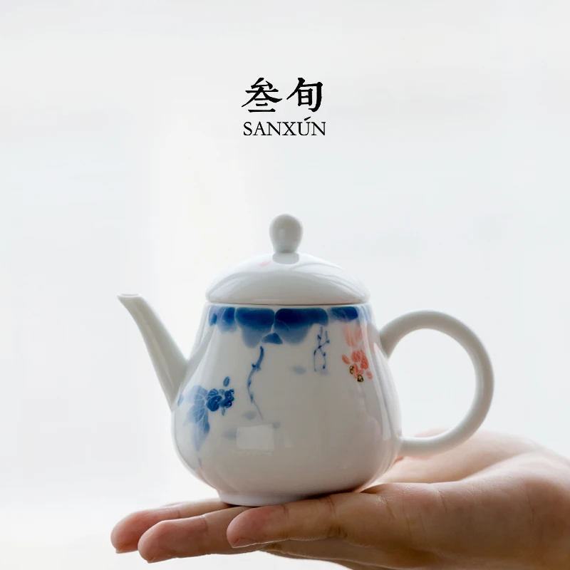 Personal White Cute Teapot Flower Kitchen Handmade Kung Fu Small Teapots Decorating Ceramic Porcelain Teteras Tea Maker