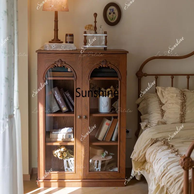 

Retro dining side, double-door glass entrance, living room display and storage, storage and decorative bookcase