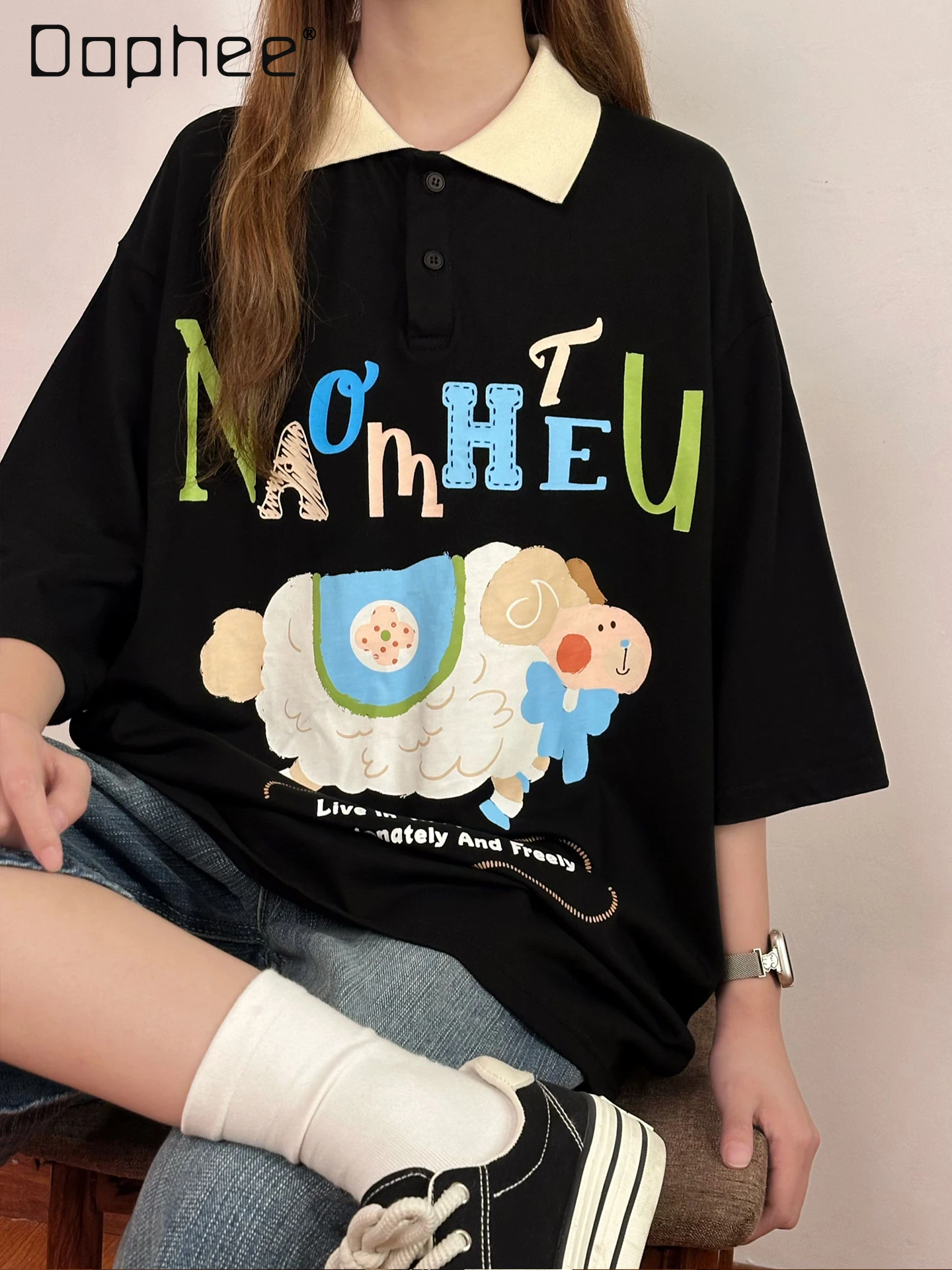 

Fun Cartoon Lamb Print Lapel Polo Shirt Short-sleeved T-shirt Women's Loose College Style Top Oversized T Shirt Women Clothing