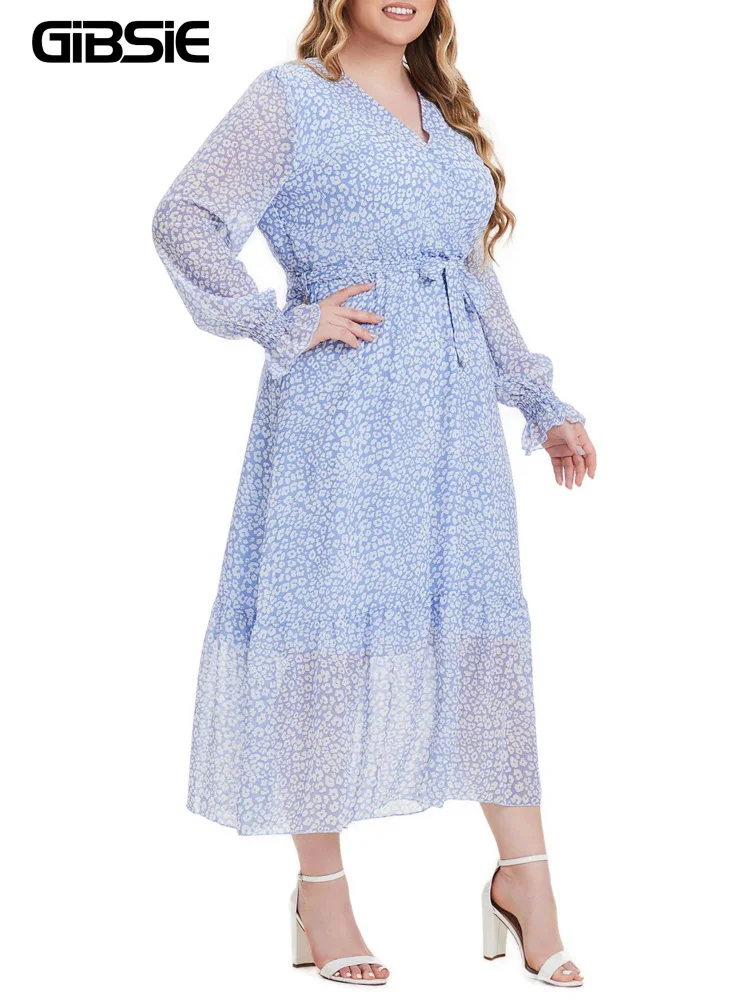 GIBSIE Plus Size w stylu Boho w kwiaty nadruk w linii sukienka z paskiem kobiet jesienne elegancka, przylegająca z dekoltem w szpic sukienki Maxi z